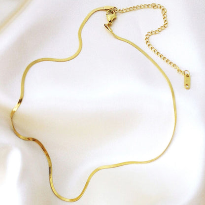 18-Karaatin Litteä Ketjukaulakoru – Divine Dulcet