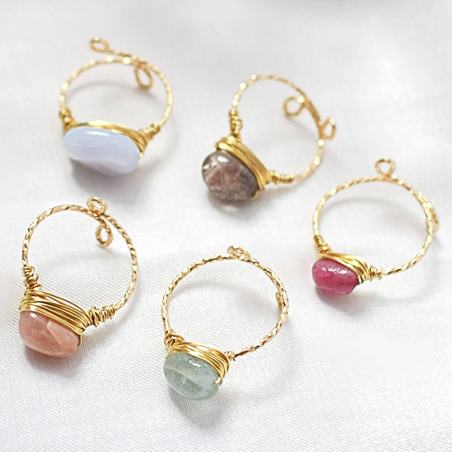 18-Karaatin Luonnonkristalleista Käsintehty Pasianssisormus - Divine Dulcet