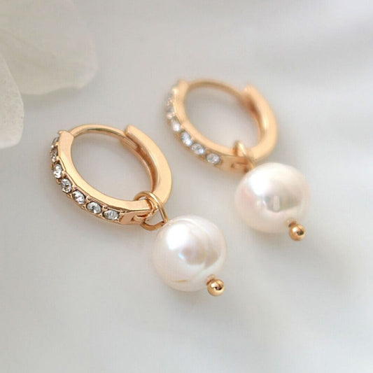 24 Karaatin Barokkityyliset Makeanvedenhelmi Korvarenkaat - Divine Dulcet