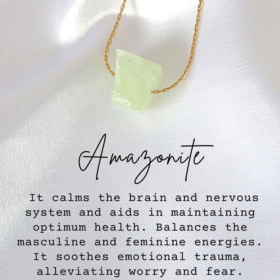 24-Karaatin Kullattu Riipuskaulakoru Aidoilla Luonnonkristalleilla - Divine Dulcet