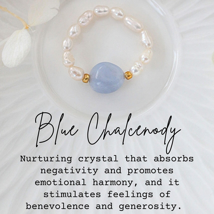 Naturlig kristall-sötvattenspärlaring - Divine Dulcet