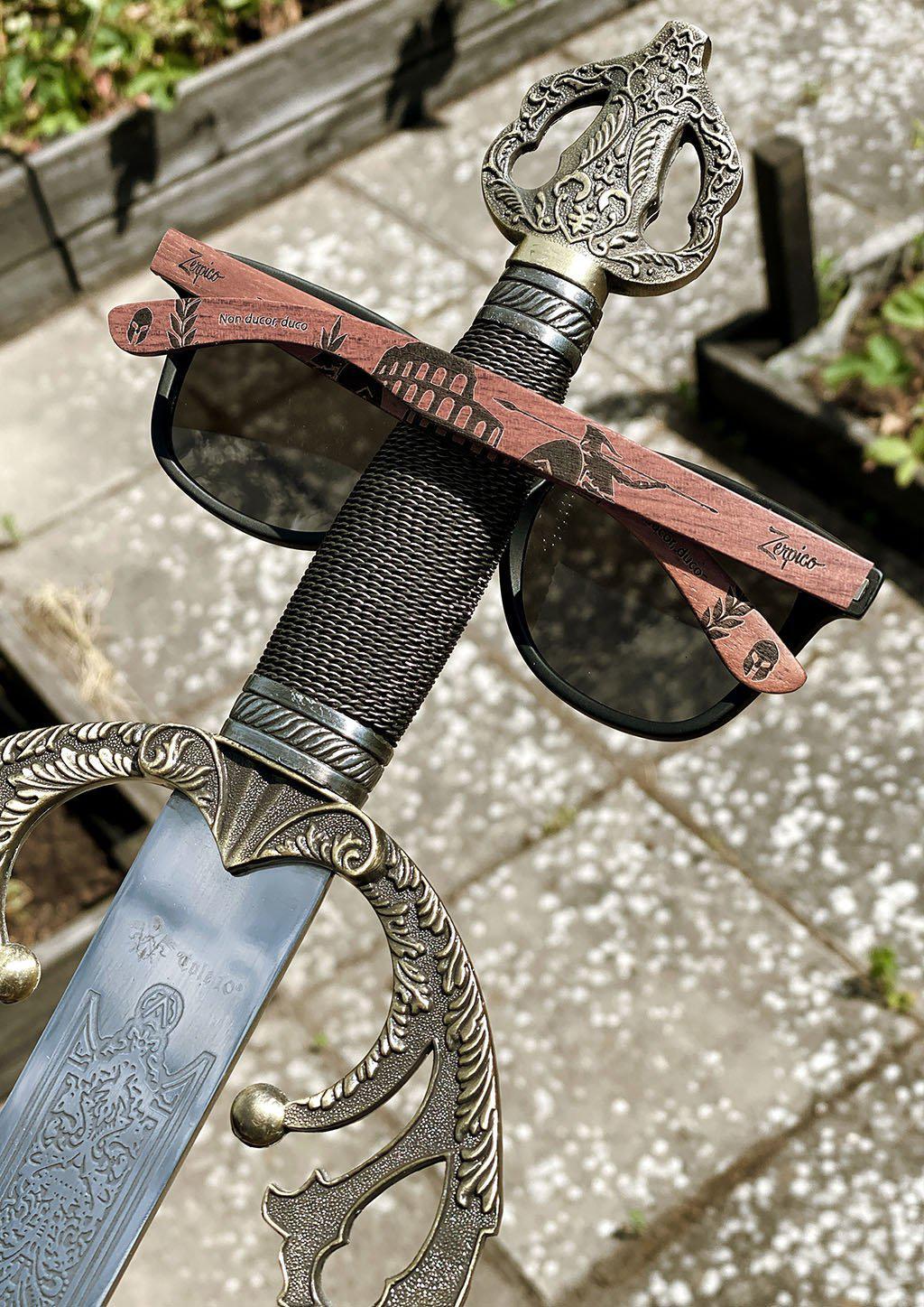 Pähkinäpuiset Kaiverretut Polarisoidut Aurinkolasit - Eyewood Gladiator - Zerpico