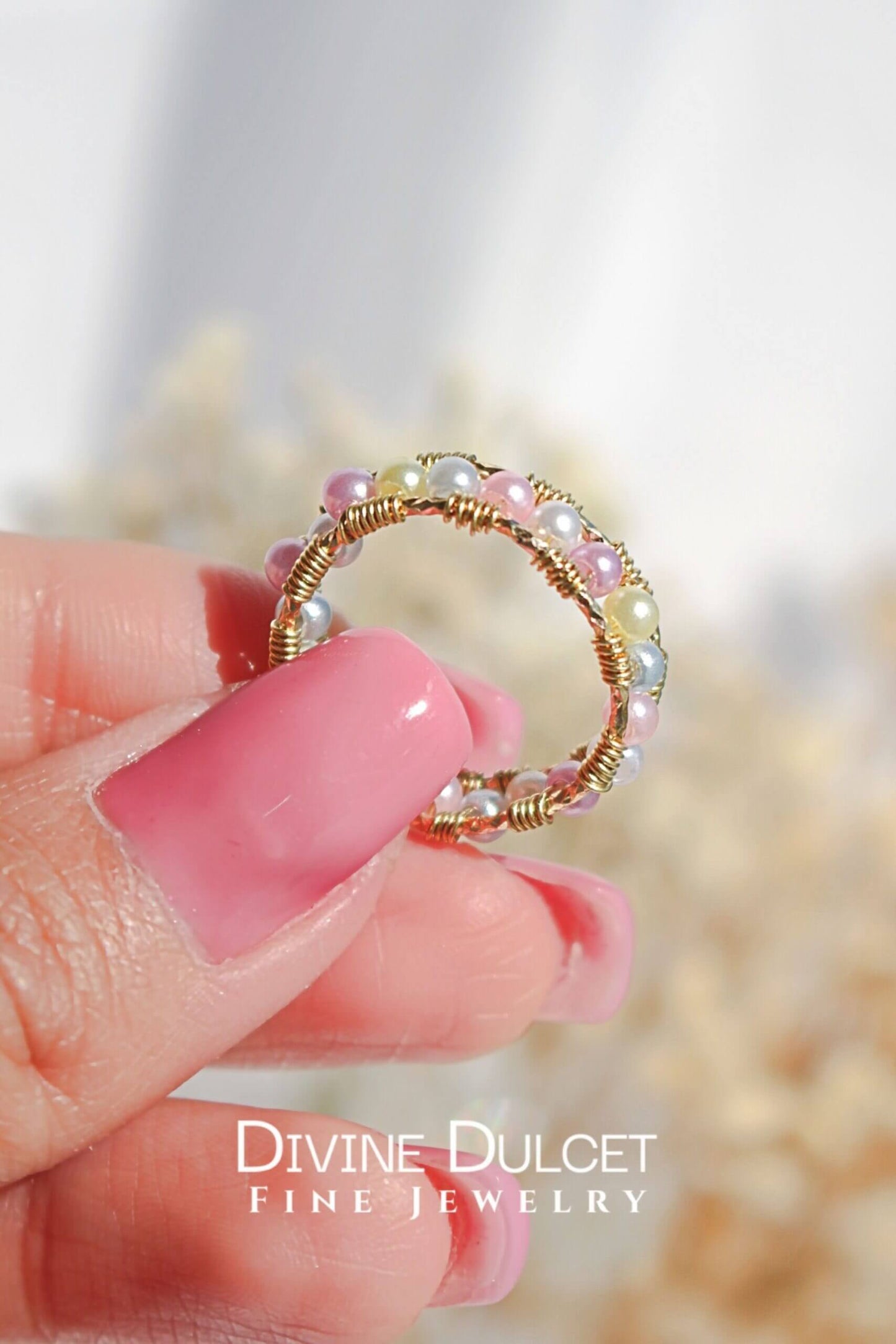18K pastellfärgad handgjord regnbågsring - Divine Dulcet