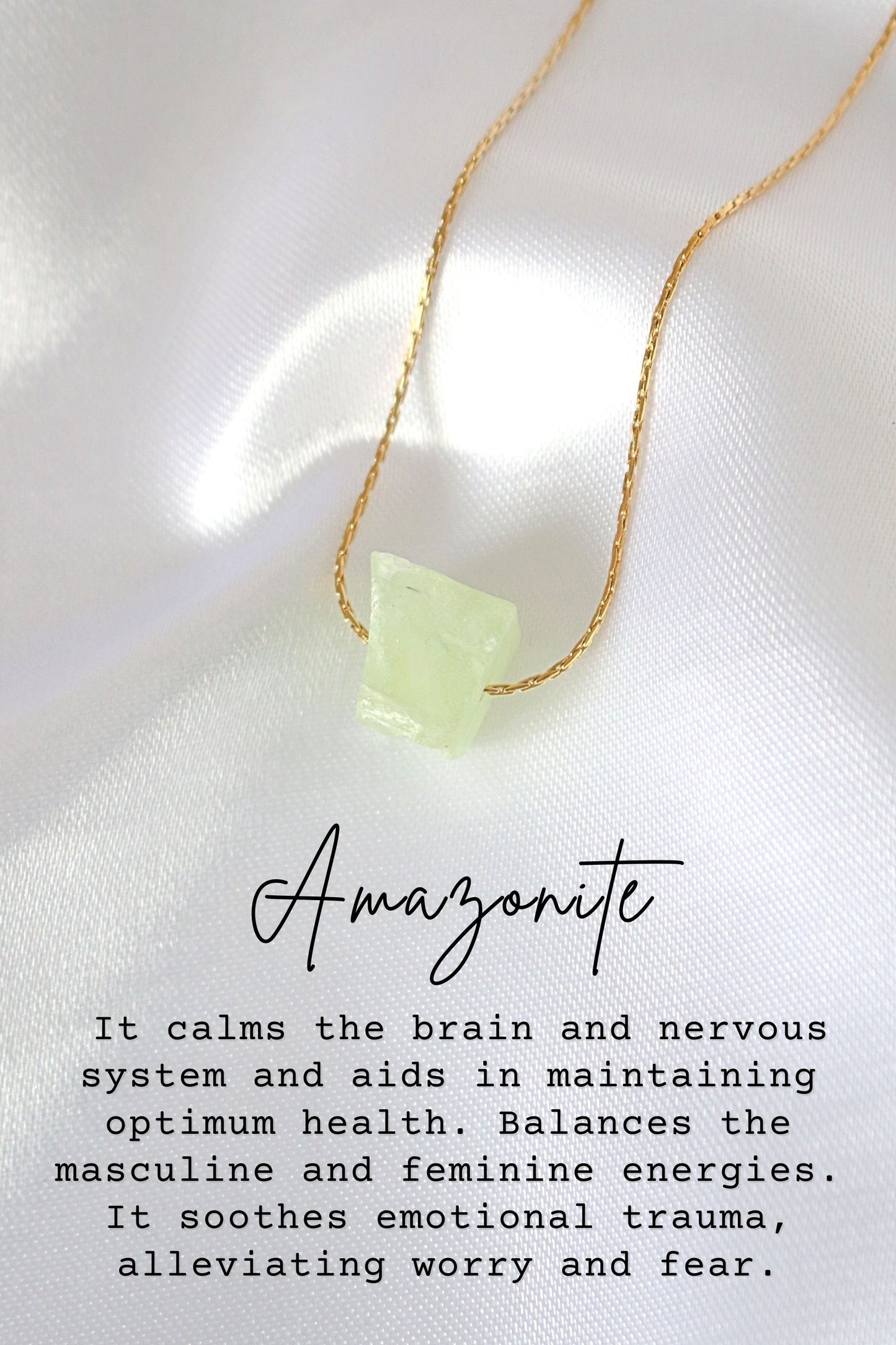 24-Karaatin Kullattu Riipuskaulakoru Aidoilla Luonnonkristalleilla - Divine Dulcet