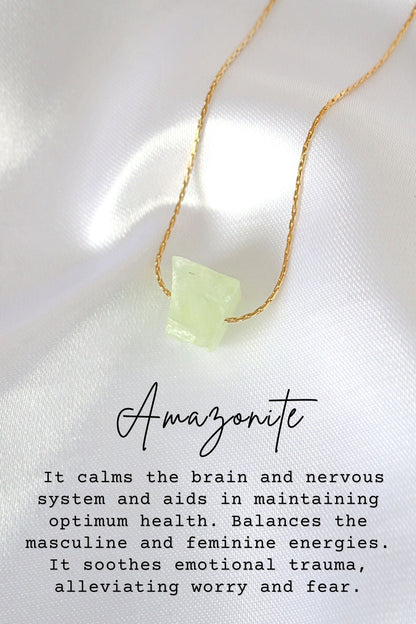 24-Karaatin Kullattu Riipuskaulakoru Aidoilla Luonnonkristalleilla - Divine Dulcet