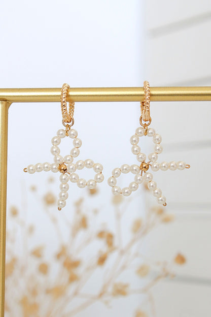 Miss Coquette 24-Carat Bow Pearl Earrings Divine Dulcet