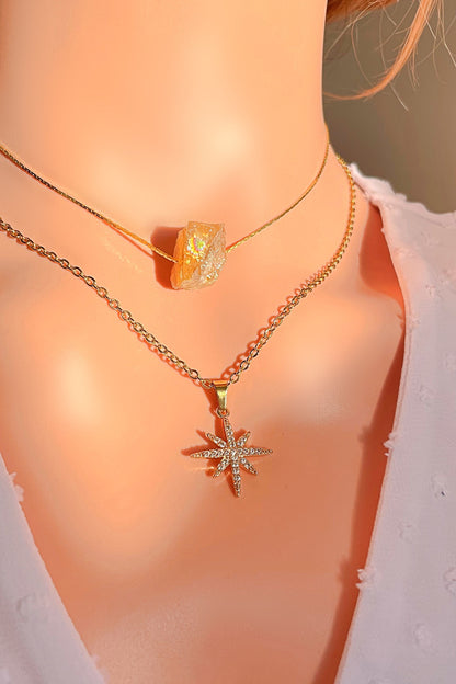 24-Karaatin Kullattu Riipuskaulakoru Aidoilla Luonnonkristalleilla - Divine Dulcet