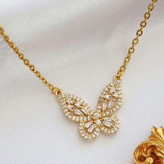 24-Karaatin Perhosriipuskaulakoru Divine Dulcet