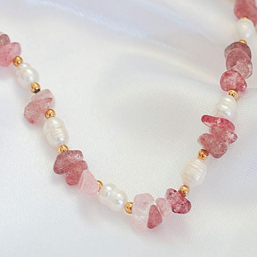 Aito Mansikkakvartsikristalli - Makeanvedenhelmikaulakoru - Divine Dulcet